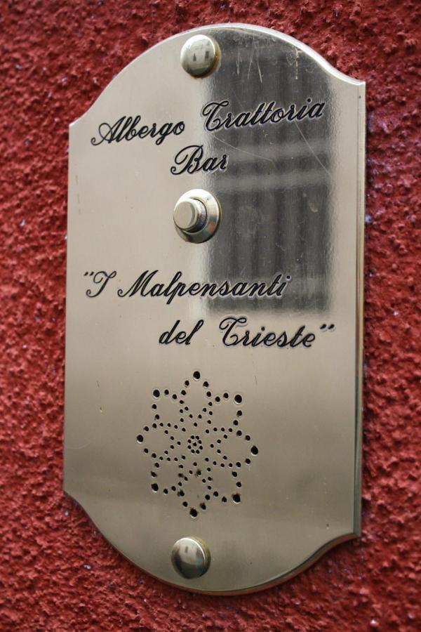 I Malpensanti Del Trieste Monticelli dʼOngina Extérieur photo